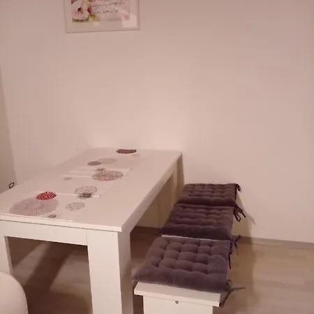 Ferienwohnung Laura *
