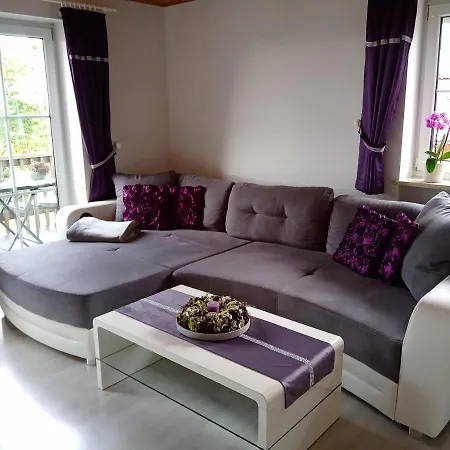 Ferienwohnung Laura Daire *